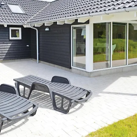 Preciosa Casa En Con Sauna Сasa de vacaciones Ebeltoft