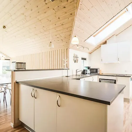 Gorgeous Home In Ebeltoft With Sauna Tatil Evi *