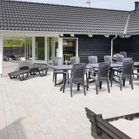 Дом отдыха Vestensovej Iv *